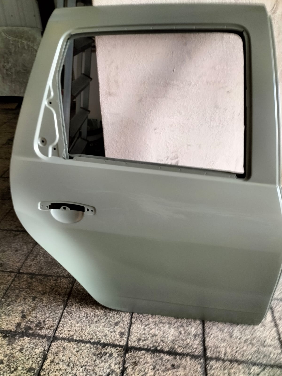 DACİA DUSTER KAPILARI SIFIR ORJİNAL