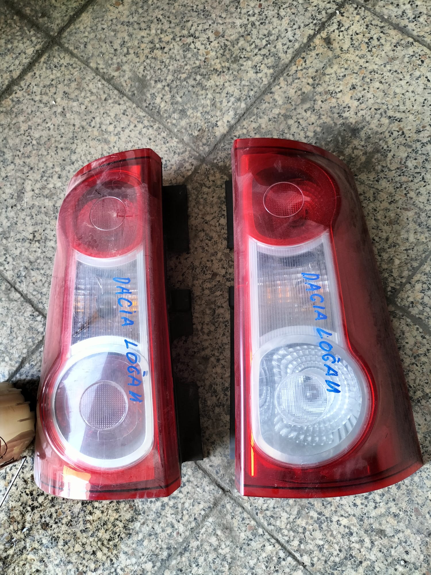 DACİA LOGAN STOPLARI