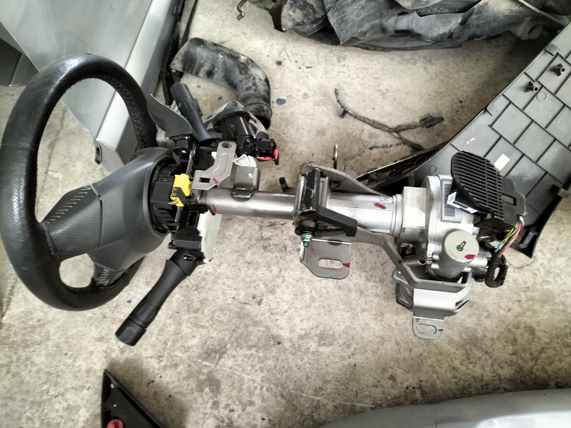 RENAULT FLUENCE KOMPLE DİREKSİYON KOLONU